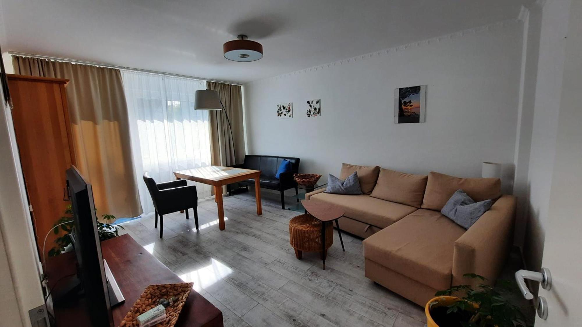 Ruhig Gelegene 2-Zi Fewo, Wallbox, Balkon Essen Exterior photo